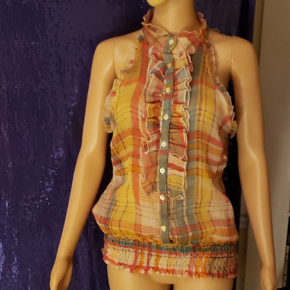 Plaid sleeveless silk like shirt with ruffles